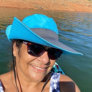 Meet your Posher, Chandra